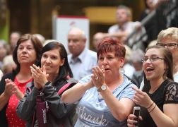 Fans Feiern Semino Rossi In Jena 0002